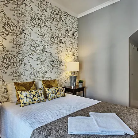 Angel S Chic Duplex Apartment *