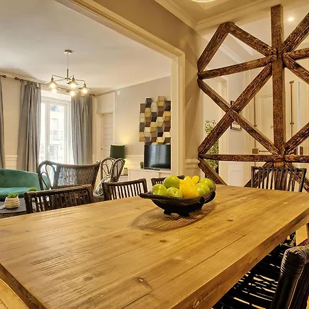 Angel S Chic Duplex *